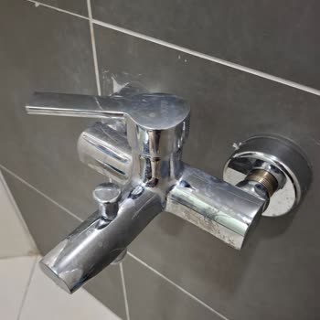 Krom Kaplamalı Bataryada Hızlı Bozulma, Satıcı Çözüm Sunmadı