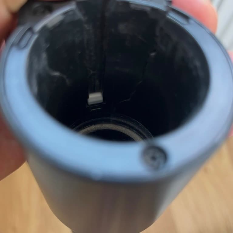 Plastik Teleskop Borusundaki Çatlak Garanti Kapsamı Dışında Sayıldı