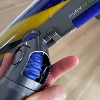 Dyson V15 LED Başlık Hortumu Hasarı Ve Garanti Reddi