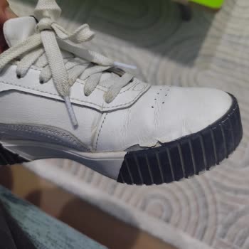 Puma Kadın Spor Ayakkabısında 2 Ay Sonra Üst Açılma Ve Deri Kalkması, İade Reddedildi
