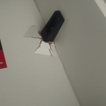 Kilim Mobilya Koltuğunda Garanti Kapsamı İhlali Ve Ücretli Onarım