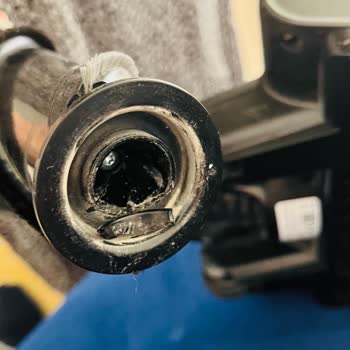 Bosch Şarjlı Süpürge Başlık Parçasının Kırılması Ve Garanti Değişim Talebi