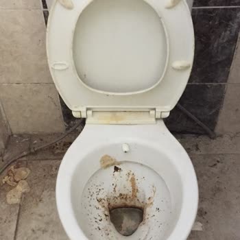 Mardin Otogarındaki Tuvaletler Kirli Ve Kullanılamaz