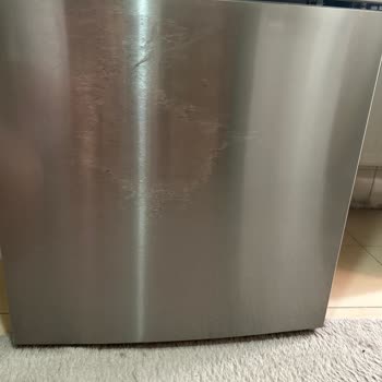Bosch Buzdolabının Alt Dondurucu Kapak Sorunu Garanti Kapsamında Ücretsiz Değişim Talebi