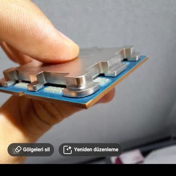 Kırık AMD Ryzen 7 9800X3D İşlemci İçin Ücretsiz Değişim Talebi