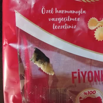 Makarnada Yüzdeki Siyah Cisim Hijyen Endişesi Yarattı