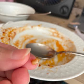 BİM Mantısında Sert Taş Benzeri Yabancı Madde Bulundu
