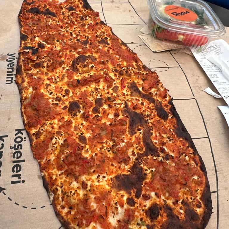 Yanmış Ve Kıymasız Lahmacun Bebek Beslenmesini Tehlikeye Atıyor