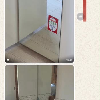 Alvin Yatak Odası Takımında Çatlak Ayna Ve İletişimsizlik Sorunu