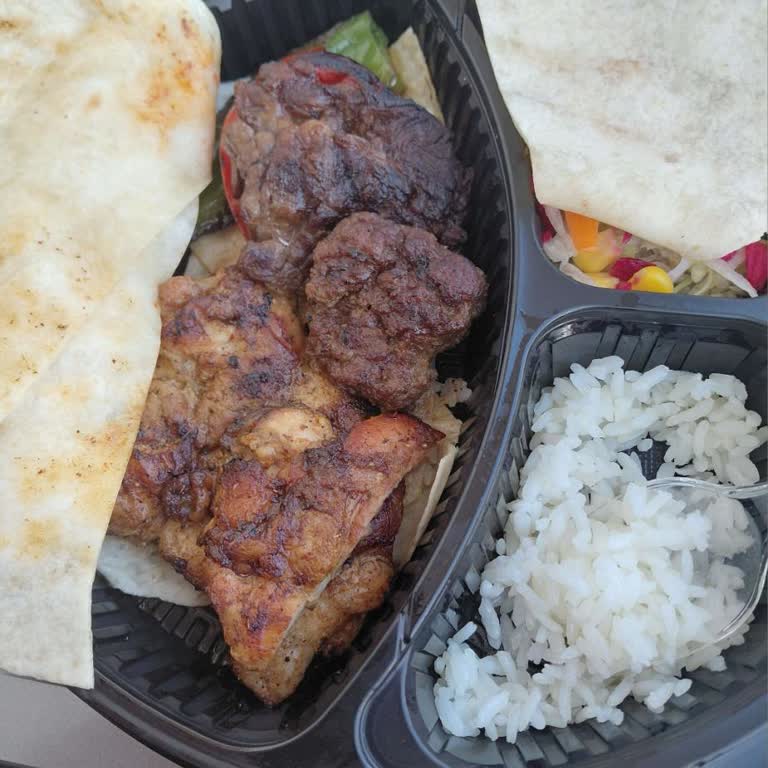 Mısırcı Amca Restoranında Görsel Ve İçerik Uyuşmazlığıyla Gelen Eksik Sipariş