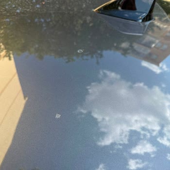 Citroen C4X Shine’da Vernik Ve Güneş Yanıkları İçin Servisin Sorumluluk Reddi
