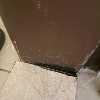 Beko Servisinde Gaz Kaçağı Ve Mermer Hasarı İçin Şikayet