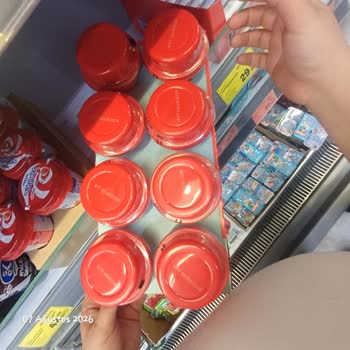 Kurtköy Hakmar Express’te Tarihi Geçmiş Ürün Satışı
