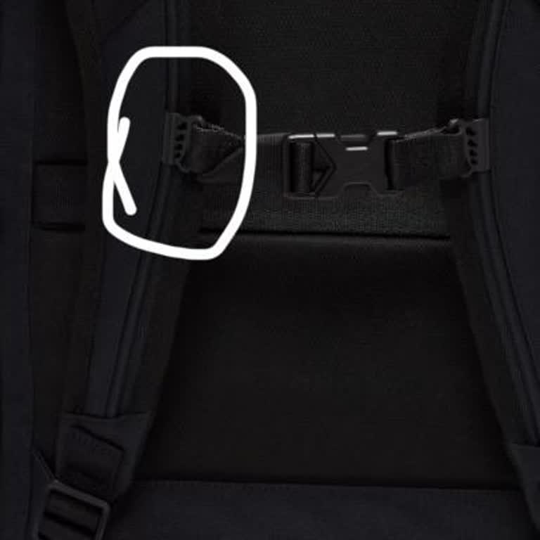 Üretim Hatası Olan Çanta Ve Mağaza Personelinin Profesyonellik Eksikliği