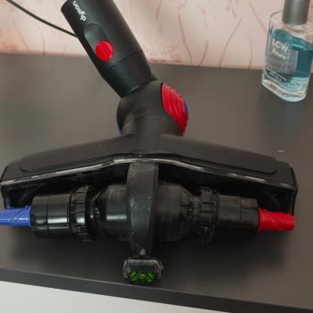 Dyson V16 Süpürge Başlığının Dişlileri Kısa Sürede Kırıldı, Garanti Reddi