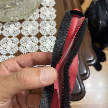 Alt Fırçanın Plastik Parçasındaki Yırtık Garanti Kapsamında Değiştirilmedi