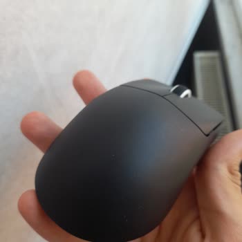 Altı Ayda Kaplaması Sökülen Ve Paslanan Vxe Dragonfly R1 SE Mouse’ta Garantili Değişim Talebi
