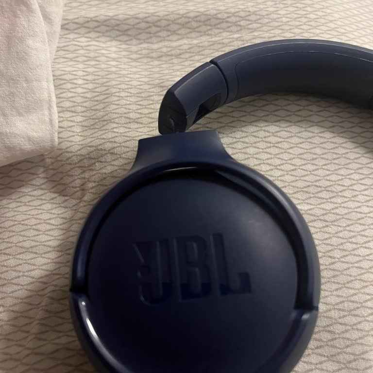 JBL Kulaklık Menteşe Kırığı İçin Garanti Dışı Ve Tamir Seçeneği Bulunmaması