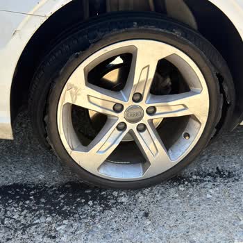 Michelin Primacy 5 225/45/17 Se Reventó Rápidamente