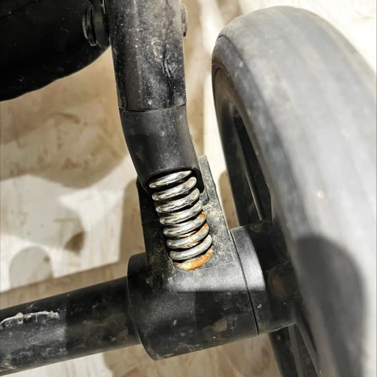 Mi Cybex Eezy Tiene Chasis Oxidado y Garantía Ignorada