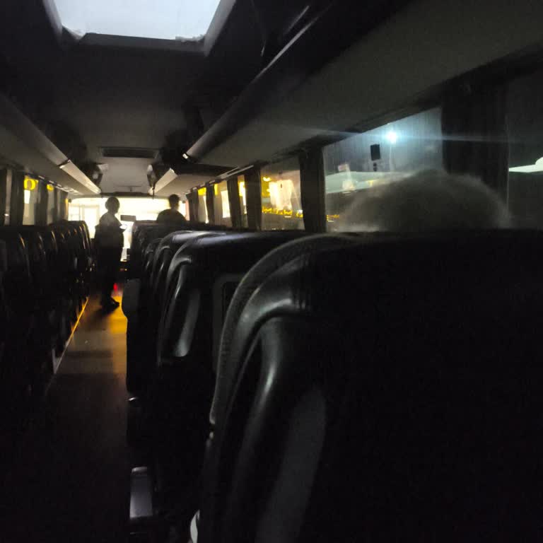 Varan Turizm 06 VT 371 Otobüsünde Konforsuz Yolculuk, Gecikme Ve İade Talebi