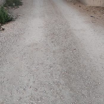 Karayolları Genel Müdürlüğü Yedi Yıldır Çakıllı Yol Çocukların Güvenliğini Tehlikeye Atıyor