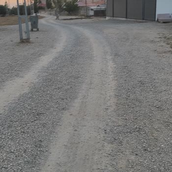 İpekyolu Belediyesi Delal 2 Sokak Yolunun Asfaltlanması İçin Acil Talep