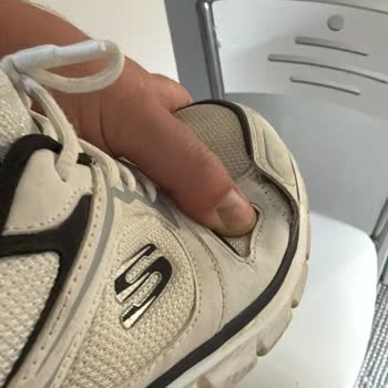 Kent Meydanı In Street Mağazasında Skechers Ayakkabısının Dikiş Açılması Ve Garanti İhlali