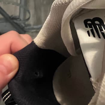 New Balance 530 Ayakkabımda Ayıplı Ürün Ve Değişim Talebi