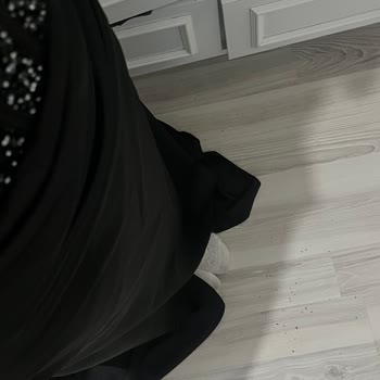 Cansu Dikici Elbise Elime Ulaştığında Pullarının Döküldüğünü Fark Ettim