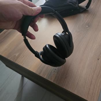 Vodafone'dan JBL Tour M3 One Kulaklıkta Ses Ve Terleme Sorunları İçin Değişim Talebi