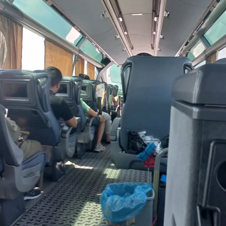 Mersin Konfor Turizm Otobüsünde Klimasız Ve Aşırı Sıcak Ortam, Uzun Gecikme