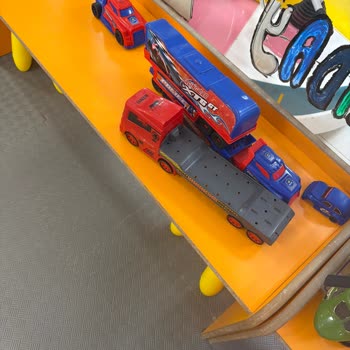 Zeruj AVM Playland Şubesinde Şişmiş Zemin Matları Çocukları Tehlikeye Atıyor