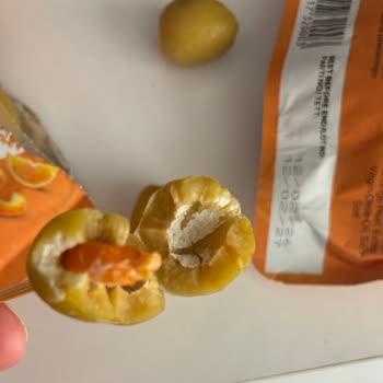 Migros'tan Aldığım Nutruit Dolgulu Yeşil Zeytin Küflü Ve Ekşi Kokuyor