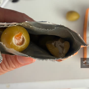 Migros'tan Alınan Nutruit Zeytin Paketi Küflü Ve Ekşi: İade Talebi