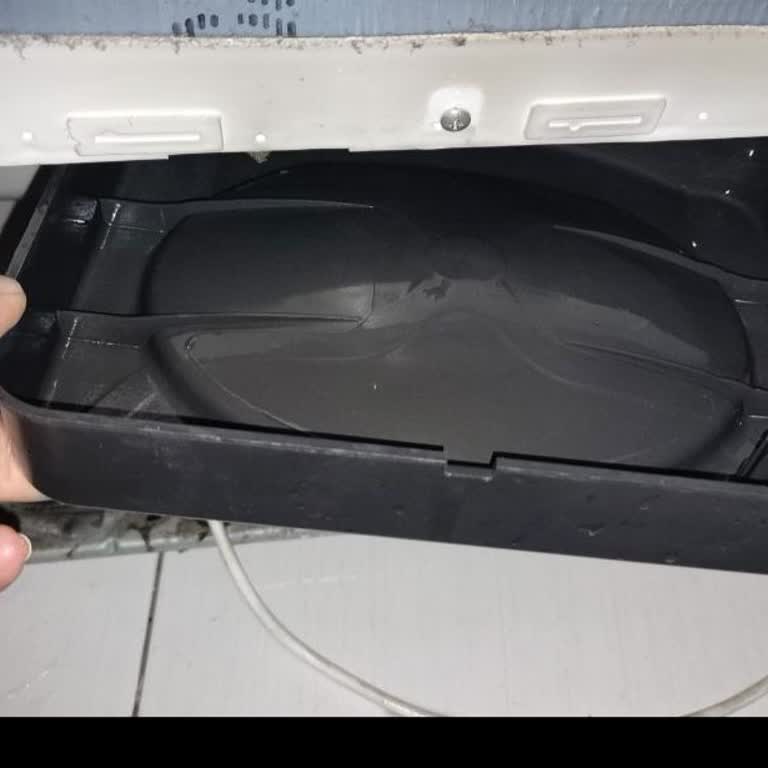 Yetkili Servis İddiasıyla Yanıltıcı Parça Takılması Ve Fatura Kesilmemesi