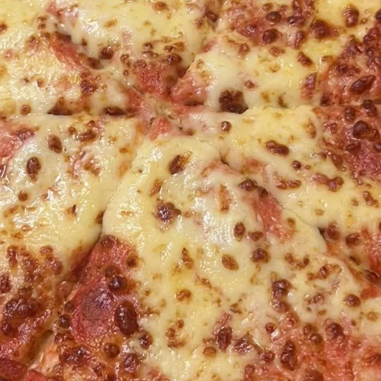 Pizza Bulls’tan Gelen Çiğ Hamurlu Pizza İçin Ücret İadesi Talebi