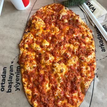 Yanık Ve Az Harçlı Lahmacunlar İçin Çözüm Talebi