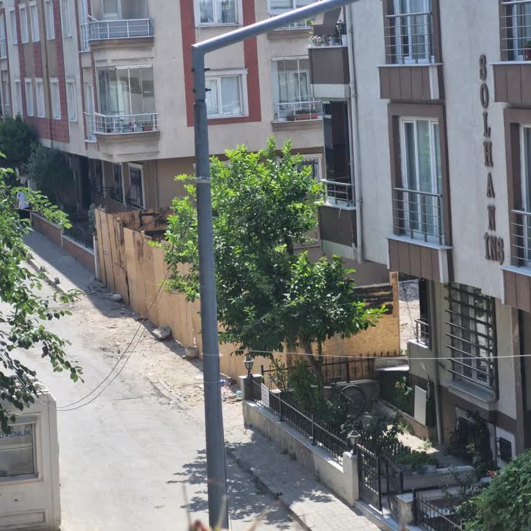 Türk Telekom Altyapı Kablolarının Kopması Nedeniyle Mahallede İnternetsiz Kalma