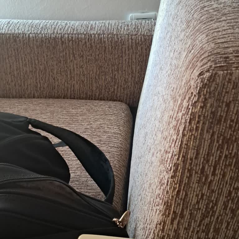 Dört Kişilik Rezervasyon İçin Üç Kişilik Oda Verilmesi Ve Çözüm İhmal Edilmesi