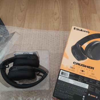 Skullcandy Crusher Sol Kulaklıkta Ses Kesilmesi, Servis Onarımı Yapmadan Geri Gönderdi