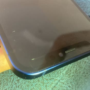 Çatlak Ekranlı İPhone 12 İçin Getmobil'den Tam Ücret İadesi Talebi