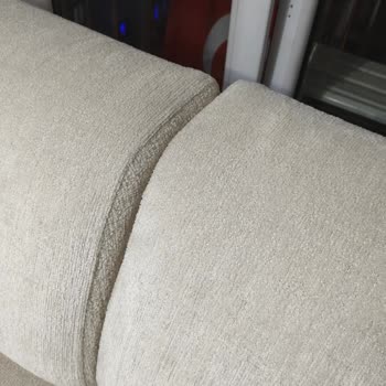 Garanti Altındaki Üçlü Koltukların Çökmesi Ve Firmadan Cevap Almama
