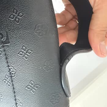 Kısa Sürede Bozulan Çantalar İçin Tamir Yerine İade Ve Değişim Talebi