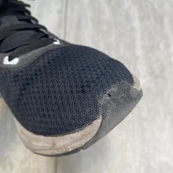 Puma Ayakkabılarında Sürekli Yırtılma Ve İletişimsizlik Sorunu