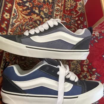 Ayıplı Vans Knu Skool Ayakkabının Yenisiyle Değiştirilmesi Talebi