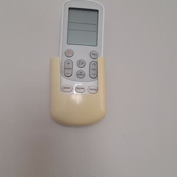 Samsung Duvar Tipi Klimada İç Ünitenin Plastik Parçalarının Sararması Ve Renk Atması