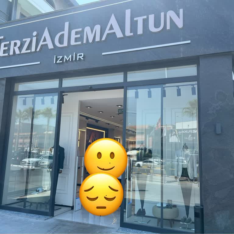 İzmir Mağazasında İkinci Sınıf Müşteri Muamelesi Ve İlgisizlik