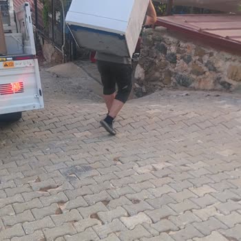 Arçelik Bulaşık Makinesi Sürekli Su Akıtıyor Ve Servis İlgisiz