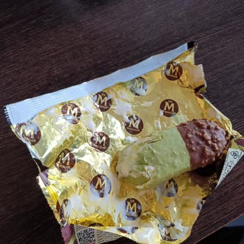 Erimiş Ve Kokmuş Magnum Dondurmaları Nedeniyle Şikayet Ve Tazminat Talebi